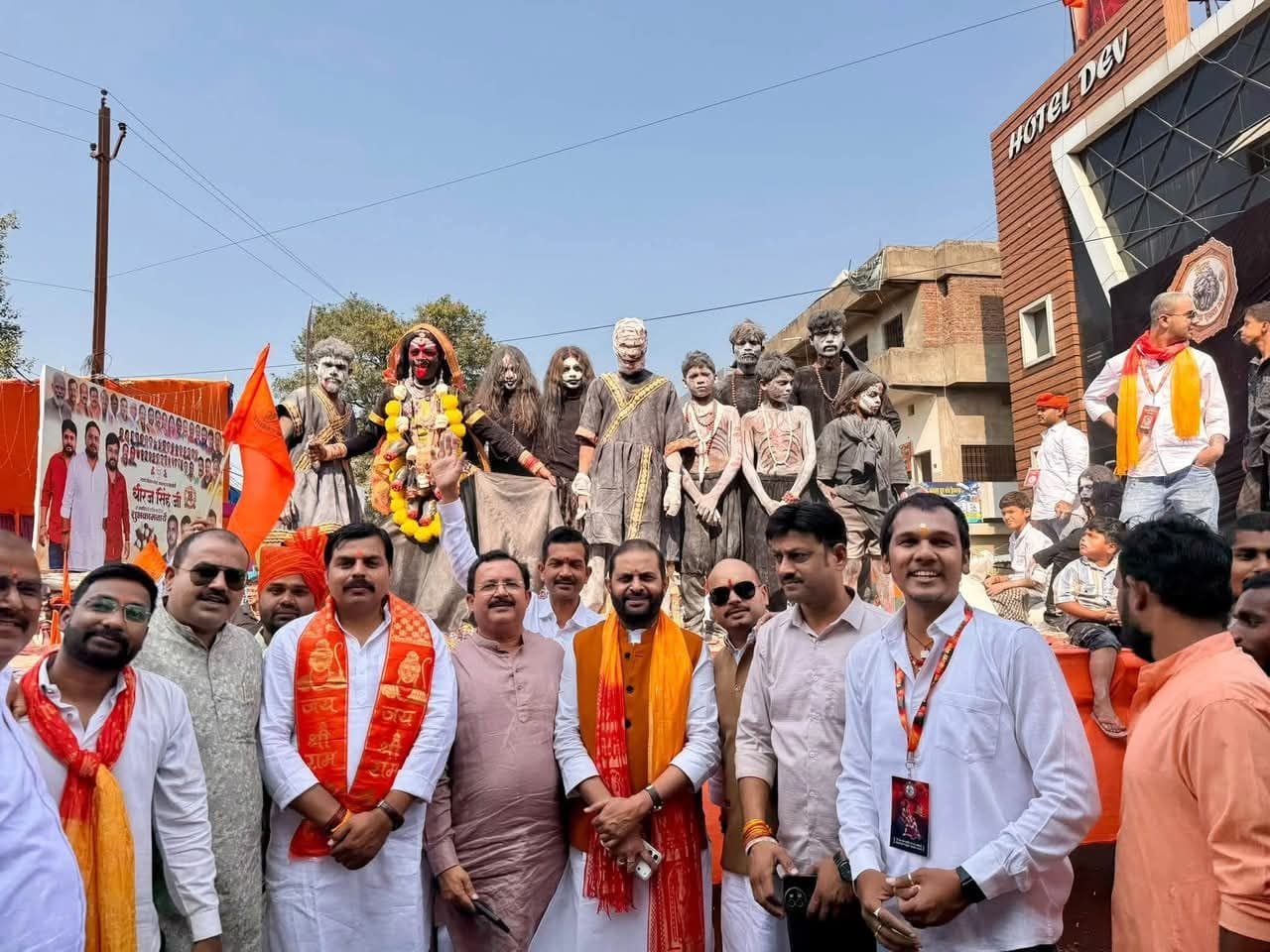 मां महामाया मंदिर में महाआरती और भंडारे के साथ शोभायात्रा संपन्न