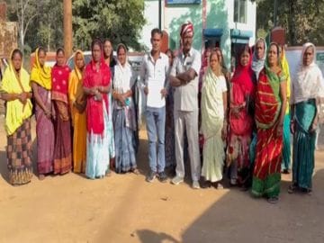 कोरबा में महिला सचिव पर भ्रष्टाचार के आरोप